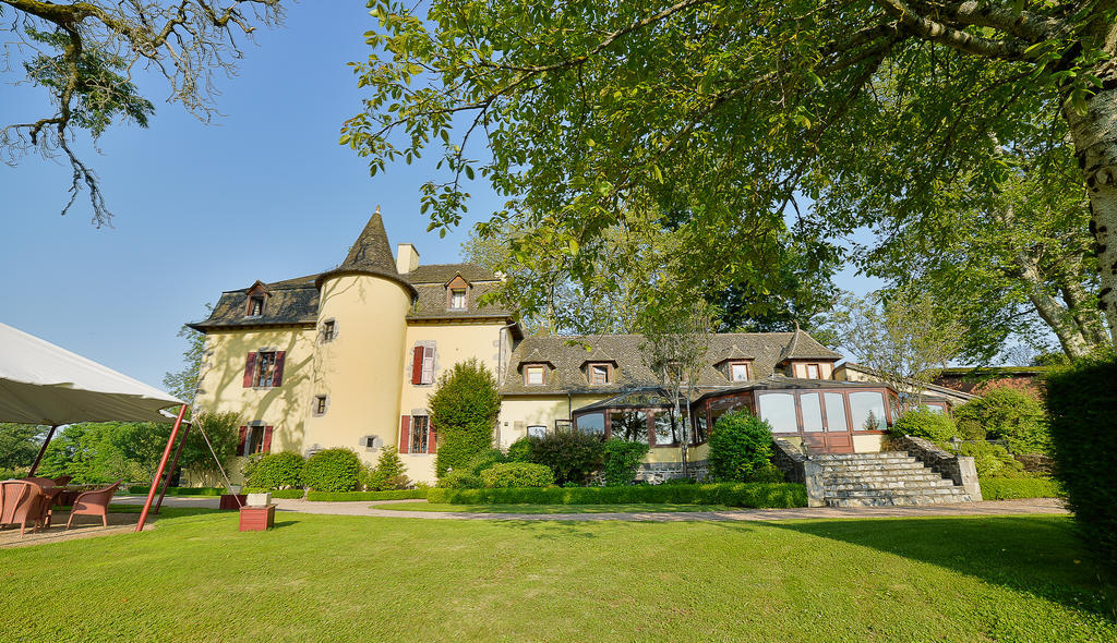 Chateau De Salles Vezac  ภายนอก รูปภาพ